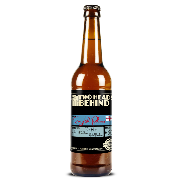 Two Heads Behind Engelsk Pilsner